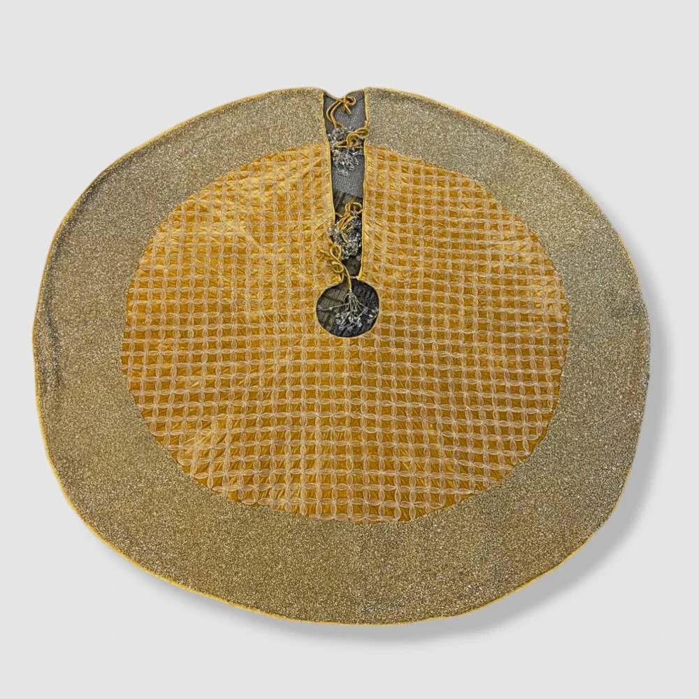 $1400 Anke Drechsel Gold Metallic Beaded Sequin Holiday Tree Skirt 30in Diameter